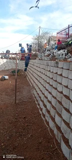 Retainer Walls installation