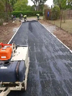 Smooth Asphalt driveways and Parkings