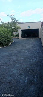 Smooth Tar driveways and Parkings