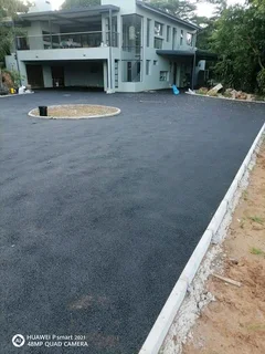 Tar driveways, parking&#39;s, resurfacing and more