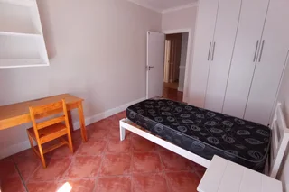 Single Room Available in Summerstrand Student House for 2026