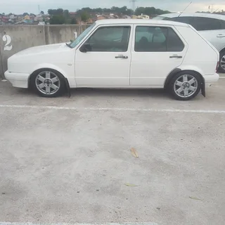 2009 Volkswagen Golf Hatchback