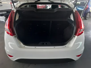 2010 Ford Fiesta 1.6 Trend 5-Door