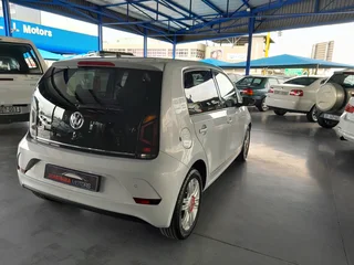 2017 Volkswagen Up! 5 Door 1.0 Beat