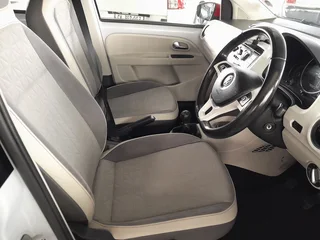 2017 Volkswagen Up! 5 Door 1.0 Beat