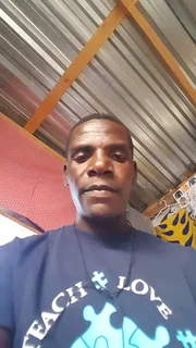 Am Looking For A Job As Gardener/horse Groomer