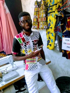 Am looking for a job as a tailor