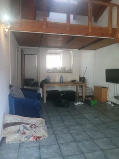 R7700 Loft Apartment to available for  Rent