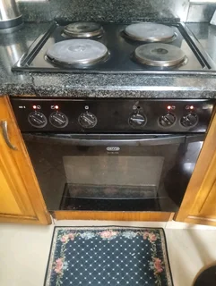 Oven and hob