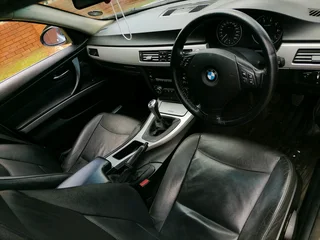 2008 BMW323i e90 fullhouse 6cylinder power