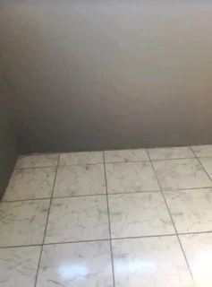 A lockable bedroom to let in Berea jhb