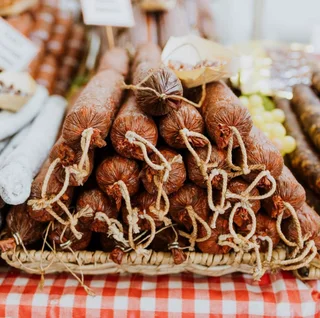 Salesperson as Christmas Market | Constantia