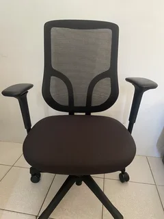 Cecil Nurse office chair