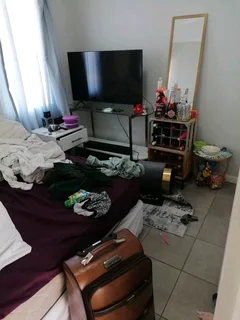 Room available to rent.