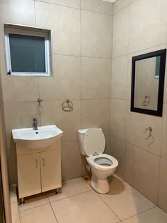 3 bed 2bath townhouse in Villa Toscana R10K