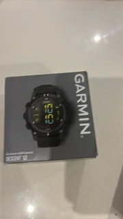 Brand New Garmin Descent G2