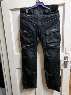 Stealth riding pants for sale