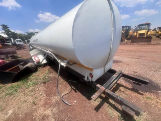 12000 lt water tanker