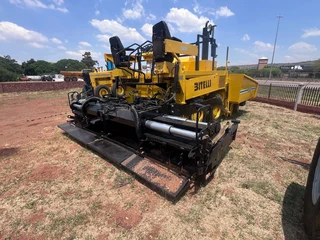 Betelli BB670 17 ton Paver