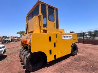 Ingersol Rand Rollerpact 27 ton PTR