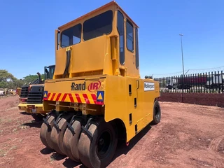 Ingersol Rand Rollerpact 27 ton PTR