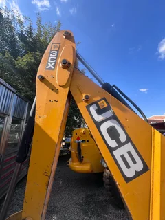2020 JCB 3cX 4x4