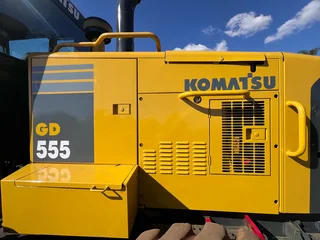 Komatsu GD555A grader
