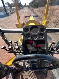 Komatsu GD555A grader