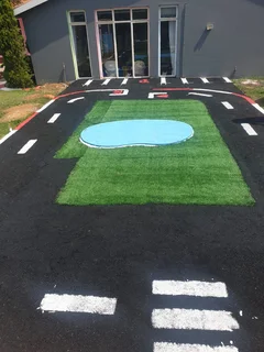 TAR SURFACES-TENNIS COURTS-PAVING-PAVING CONTACT US ON 073 739 5709