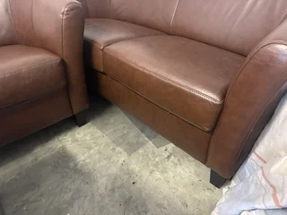 2 geniune leather couches 2/3seater