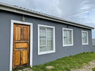 3 Bedroom House Sunbird Park Kuilsriver