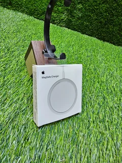 Genuine Apple MagSafe Charger