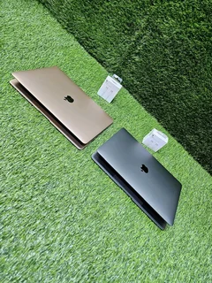 MacBook Air 2020 M1 – 8GB RAM 256GB SSD