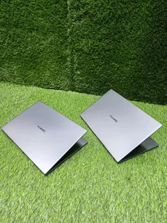 Huawei MateBook D14 11th Gen &#34;Core i5&#34; 2.50GHz 8GB RAM 512GB SSD Silver