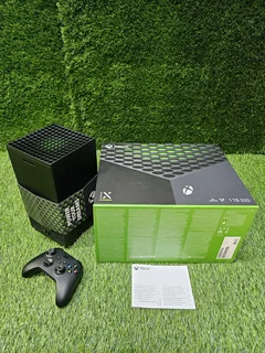 Xbox Series X 1TB SSD Console – Complete Set (Controller &amp; Box Included) 