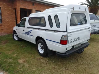 Isuzu 200L R69 900
