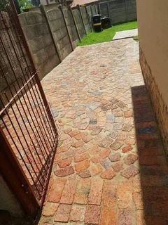 Half brick paving 0724297504