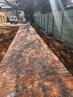 Half brick paving R170per m2