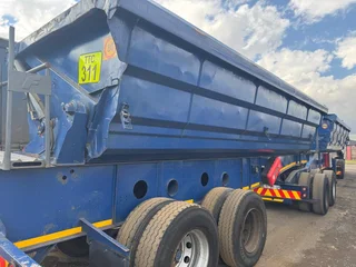 34 Ton side tipper trailer