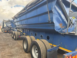 34 Ton side tipper trailer