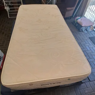 Single bad base and mattress