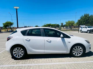 2011 Opel Astra 1.6 Essentia – Reliable &amp; Well Maintained