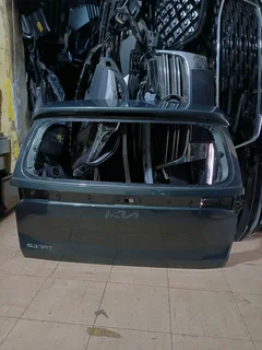 Kia seltos tailgate