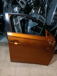 Toyota urban cruiser door