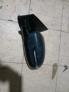 Kia sportage side mirror