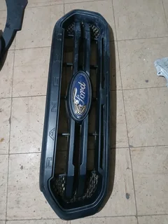 Ford ranger t8 grill