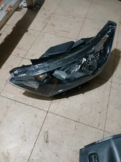 Hyundai i20 grand headlight