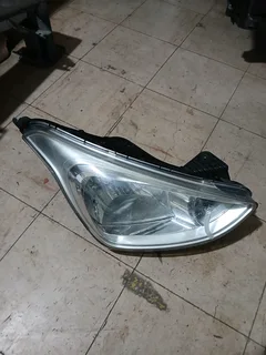 Hyundai i10 grand headlight