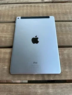 Apple ipad air 2 128GB &#43; Keyboard (sim&amp;wifi)