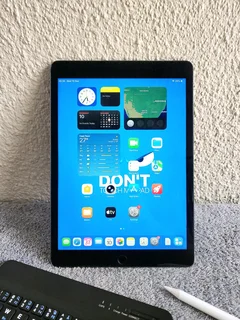 Apple ipad 9th gen pen &#43; keyboard &#43; case